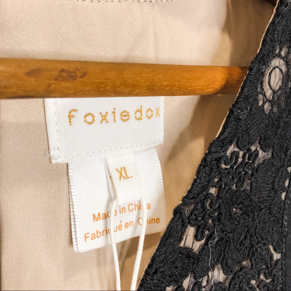 🦋🌙 NWT FOXIEDOX x ANTHROPOLOGIE | Asha Black Lace Dress - Picture 6 of 15